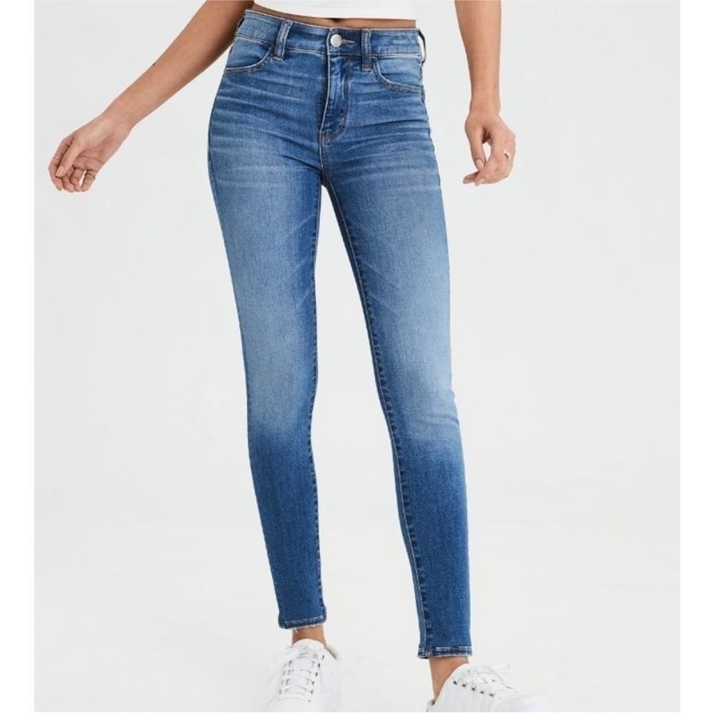 American Eagle Super High Rise Jegging